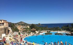 Appartement A Cap Esterel Village Pierre Et Vacances Quartier Belvedere Piscines Et Parking Inclus